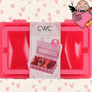 CWC XOXO Snack Box Pink Heart Divided 4 Compartment Tray Travel Charcuterie Food